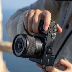 Rollei Viltrox Objektiv | AF 15 Mm | F/1.7 | Sony E-Mount 15 Rollei Viltrox Objektiv | AF 15 Mm | F/1.7 | Sony E-Mount -Rollei Verkäufe 18054 ViltroxAF 15mm E 03 9da18701 9889 4380 b4f1 5610d2f5dfb6