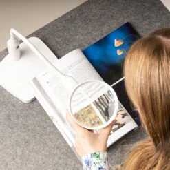 Rollei Tischlupe I Mit LED-Licht 10 Rollei Tischlupe I Mit LED-Licht -Rollei Verkäufe 60328 Tischlupe LED 03